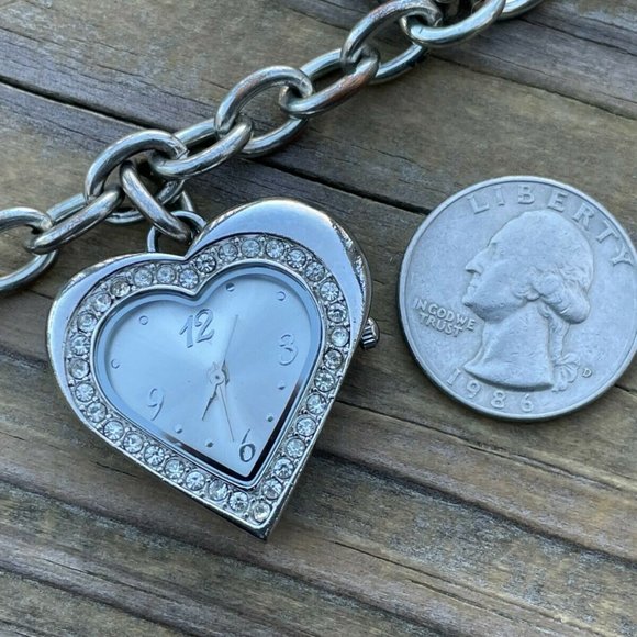 Women Watch Heart Shape Chain Bracelet Band Silver Tone Analog Wrist Watch - Picture 7 of 12